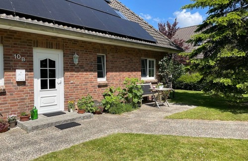 Norddeich House | Ferienhaus "immerlicht" mit 118 qm - Ruhige Lage & gr. Garten