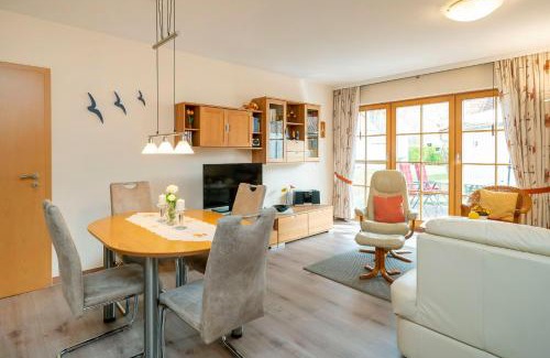 Zingst Apartment | Ferienpark Freesenbruch Wohnung 4 1 - Boddenkiker