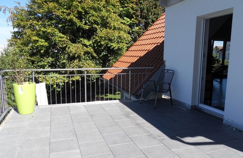 Pfrondorf Apartment | Ferienwohnung 1A, 67qm, Sonnenterrasse mit Liege, 1 Wohn-/Schlafzimmer, max. 2 Personen