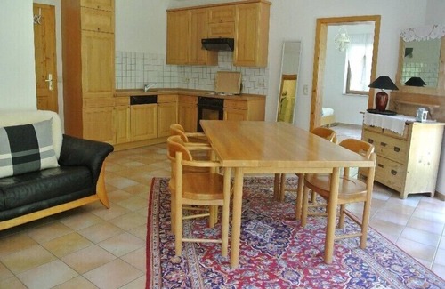 Hayingen Apartment | Ferienwohnung 60qm, 1 Schlafzimmer, 1 Wohn-/Schlafbereich, max. 4 Personen