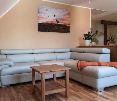 Daasdorf a. Berge Apartment | Ferienwohnung am Wachhügel