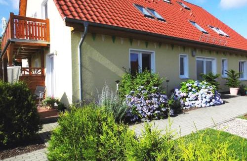 Altenkirchen Apartment | Ferienwohnung Altenkirchen