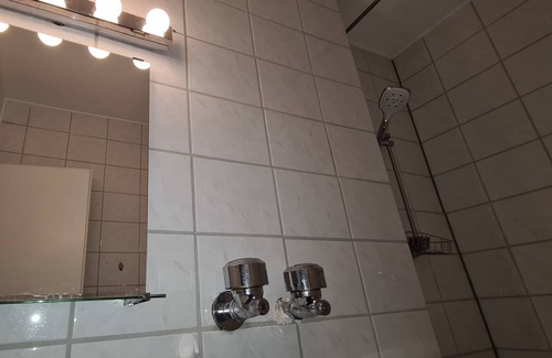 Hammfeld Apartment | Ferienwohnung/app. für 3 Gäste mit 54m² in Neuss