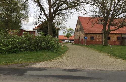 Klein Mohrdorf Apartment | Ferienwohnung auf dem Gutshof