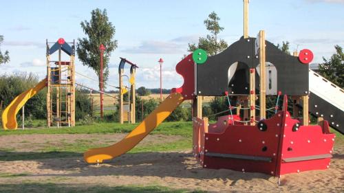 Bakenberg Apartment | Ferienwohnung Bakenberg auf Rügen (So)