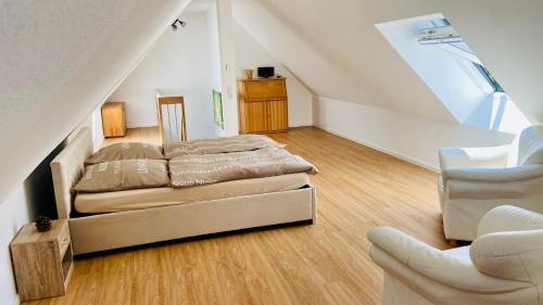 Waldkirch Apartment | Ferienwohnung Burgblick