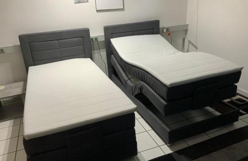 Hueckelhoven Apartment | Ferienwohnung Hückelhoven-Baal E-Bike und Rollerverleih