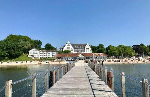 Gluecksburg Villa | Ferienwohnung in Sandwig