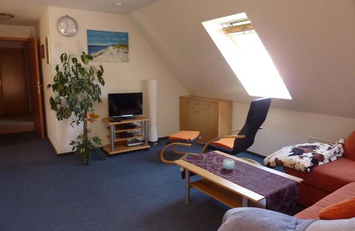 Ahrenshagen-Daskow Apartment | Ferienwohnung "Lenz"