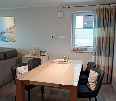 Altefaehr Apartment | Ferienwohnung MeerZeit EG