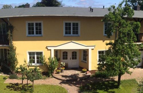 Benz Apartment | Ferienwohnung Muehlenblick