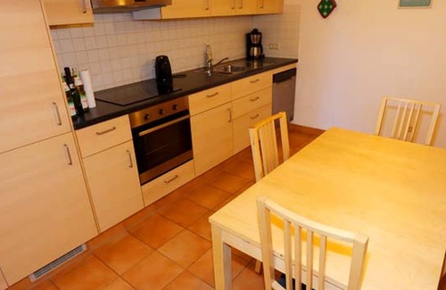 Loffingen Apartment | Ferienwohnung Scheune Erdgeschoß , 1 Wohn-/Schlafzimmer, max. 4 Personen