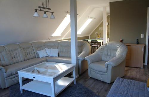 Loissin Apartment | Ferienwohnung Seeluft