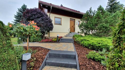 Bischofswerda Apartment | Ferienwohnung Sonnenblick