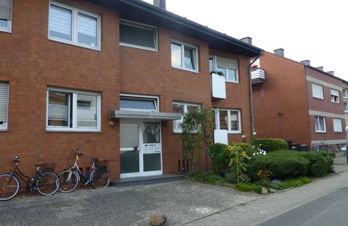 Mitte-Nordost Apartment | Ferienwohnung Wismarweg, 1-3 Pers