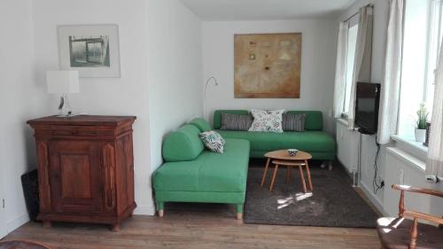 Midlum Apartment | Ferienwohnungen und Haushälfte Friesland