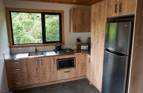 Tararua Forest Park House | Fern Valley Cabin - Native Bush Retreat in Otaki Gorge