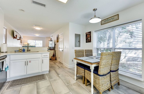 Fernandina Beach Apartment | Fernandina Beach Paradise: Steps to Shore!