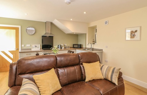 North Bitchburn Cottage | FERNGROVE COTTAGE, family friendly, with a garden in Butterknowle