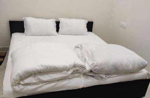 Amritsar Hotel | Festive bells