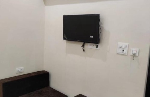 Amritsar Hotel | Festive bells