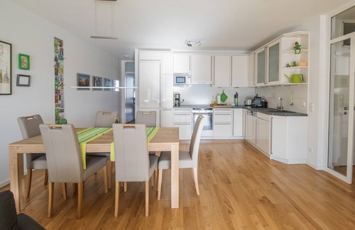 Schutzenplatz Apartment | Fewo storage quarter - Excl. 3-Zi.Apartment (F * DTV) near the city center