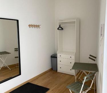Oberdorla Apartment | FEWO Tribseerdamm