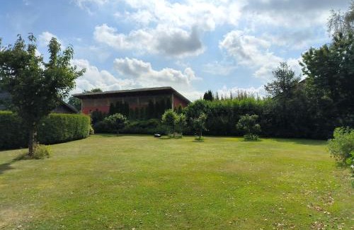 Wallsbull Apartment | FeWo Unter den Linden