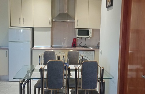 Parque Alcosa Apartment | Fibes-Airport Apartment