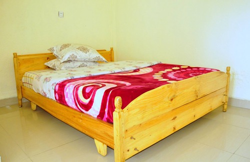 Ruhengeri House | Fidos Guest House & Safaris