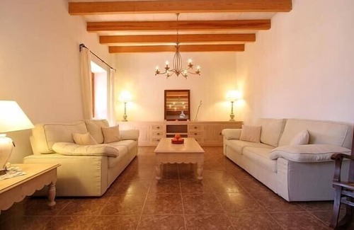 Cala d'Or Cottage | Field house comfortable, spacious with pool and free wifi