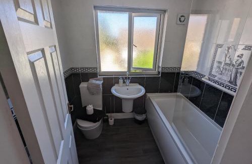 Aislaby Apartment | Fieldside View Sleeps 7 village near Whitby