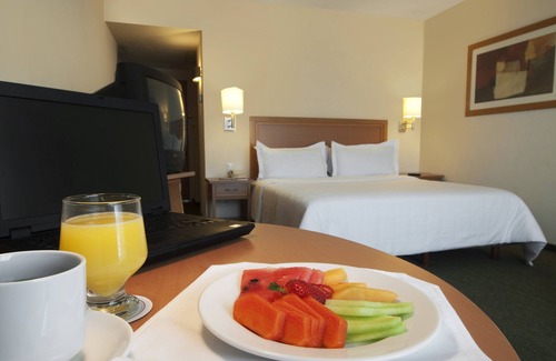 Toluca City-Centre Hotel | Fiesta Inn Toluca Centro