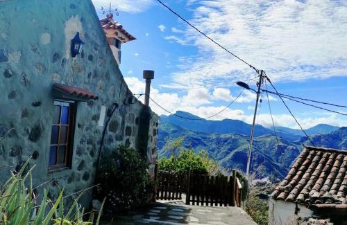 Tejeda Ski Chalet | Finca Ancestros