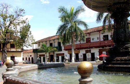 Santa Fe de Antioquia House | Finca con Piscina Privada en Santa fe de Antioquia