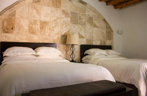 Parras de la Fuente Hotel | Finca del Rocio