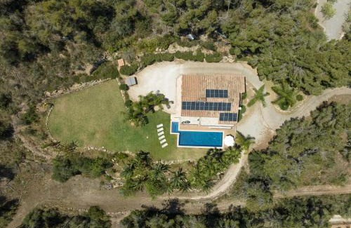 Felanitx Villa | Finca es Foners en Felanitx con piscina y jacuzzis en suite