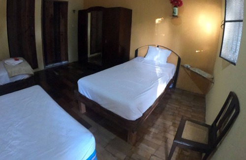 Conkal House | Finca La Caprichozza