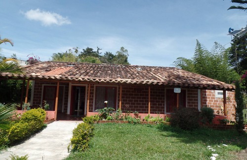 El Penol Cottage | Finca la marina