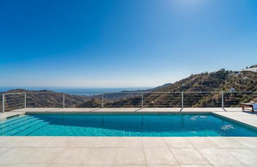 Competa Villa | Finca Los Paseros, BBQ, pool, spectacular sea views
