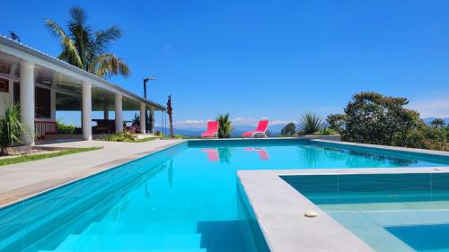 Pereira House | Finca Nuevo Monarca