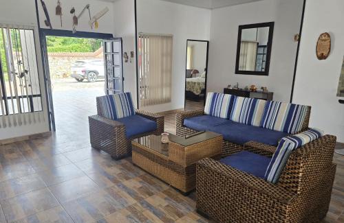 La Mesa House | Finca Villa Claudia, La Mesa, Cundinamarca