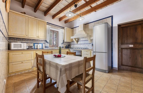 Llubi Villa | Finca with pool and garden views