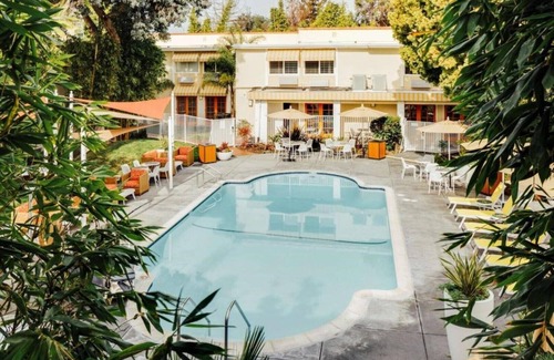 Ponderosa Park House | Find Your Escape at Our Boutique Sunnyvale Room