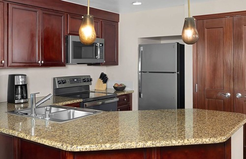 Ko Olina Resort | 𝐅𝐢𝐧𝐝𝐢𝐧𝐠 𝐌𝐞𝐢𝐥𝐢’𝐬 Gorgeous KoOlina Beachfront Resort + Amenities. 2BR