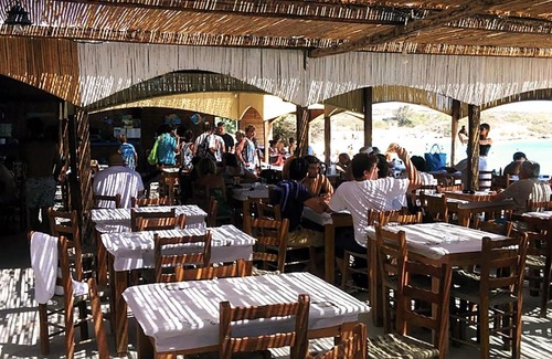 Koufonisia Hotel | Finikas Seaside Hotel