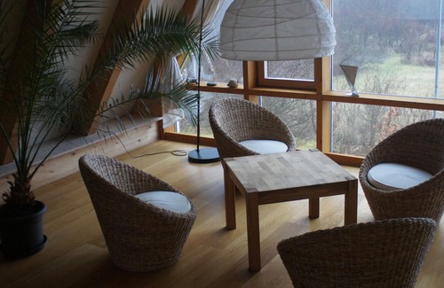 Dranske House | Finnhaus 200m from the Baltic Sea coast, sea view to Hiddensee, free WiFi