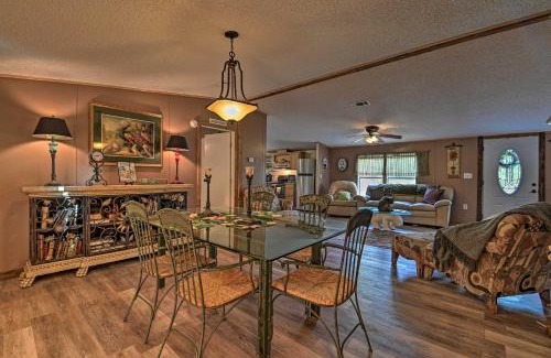 Silver Springs House | Fire Pit, 13 Mi to Silver Springs SP Quiet Escape