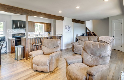 Camdenton House | Fire Pit + Private Dock: Ozarks Family Escape!