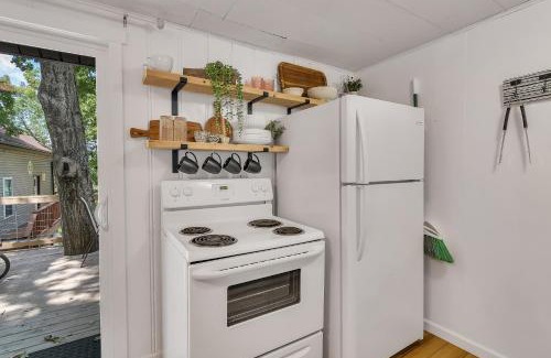 Kimberling City House | Firefly Cottage cabin